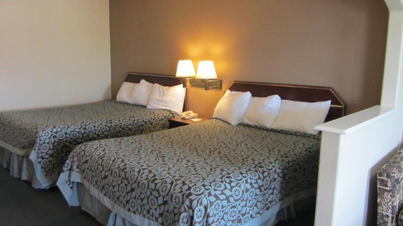Days Inn & Suites By Wyndham Houston North - Spring Eksteriør bilde